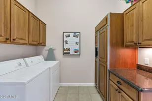 9860 E Roadrunner Dr, Scottsdale, AZ 85262 - Photo 35