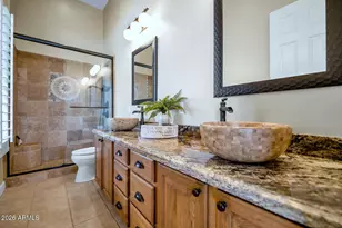 9860 E Roadrunner Dr, Scottsdale, AZ 85262 - Photo 33