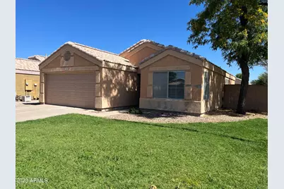 1744 E Robin Lane, Gilbert, AZ 85296 - Photo 1