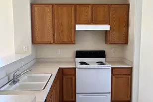 1744 E Robin Ln, Gilbert, AZ 85296 - Photo 5