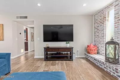 2118 E Pebble Beach Drive, Tempe, AZ 85282 - Photo 7