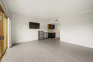 4750 N Central Ave, Phoenix, AZ 85012 - Photo 7