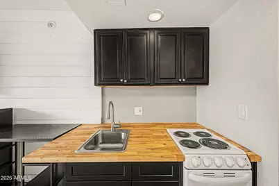 4750 N Central Avenue #L1, Phoenix, AZ 85012 - Photo 9