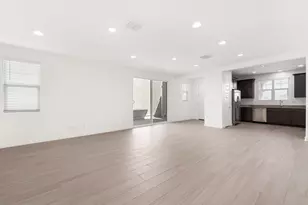 24623 N 164th Dr, Surprise, AZ 85387 - Photo 7