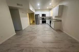 1126 W Elliot Rd, Chandler, AZ 85224 - Photo 3