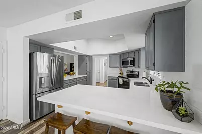 19784 N 76th Avenue, Glendale, AZ 85308 - Photo 9