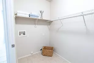 8590 W Magnum Dr, Arizona City, AZ 85123 - Photo 7