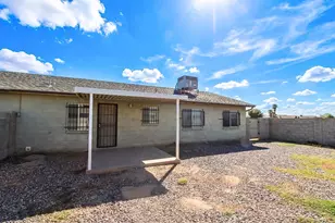 8590 W Magnum Dr, Arizona City, AZ 85123 - Photo 11