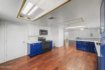 2200 E Melrose Street, Gilbert, AZ 85297 - Photo 13