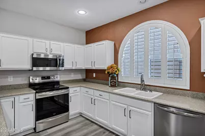 4777 E Narrowleaf Drive, Gilbert, AZ 85298 - Photo 11