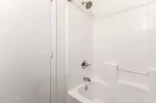 2250 E Deer Valley Rd, Phoenix, AZ 85024 - Photo 25