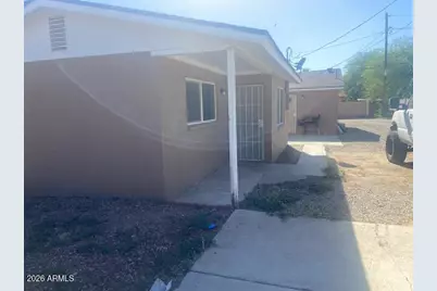 6706 N 55th Avenue, Glendale, AZ 85301 - Photo 7