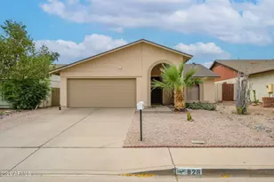 826 N 85th St, Scottsdale, AZ 85257 - Photo 1