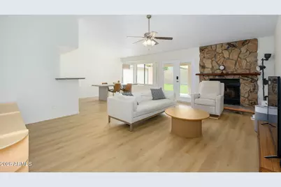 826 N 85th Street, Scottsdale, AZ 85257 - Photo 5