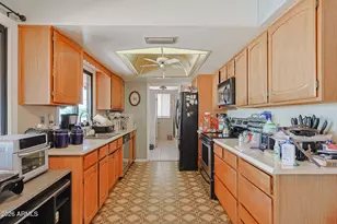 11001 W Granada Dr, Sun City, AZ 85373 - Photo 11