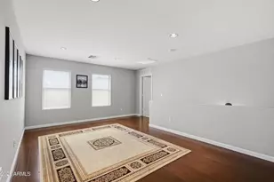 17024 W Marshall Ln, Surprise, AZ 85388 - Photo 21