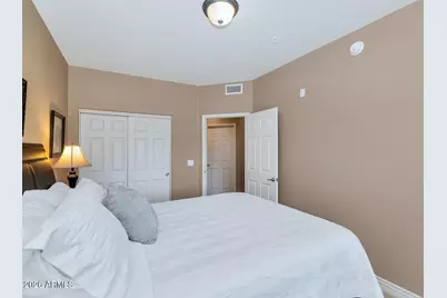 5450 E Deer Valley Drive #4218, Phoenix, AZ 85054 - Photo 15
