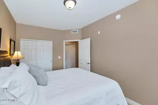 5450 E Deer Valley Dr, Phoenix, AZ 85054 - Photo 15