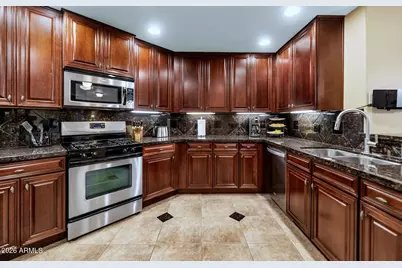 5450 E Deer Valley Drive #4218, Phoenix, AZ 85054 - Photo 13