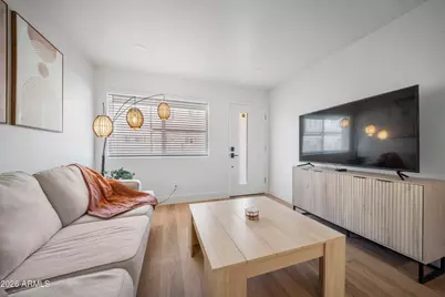 3110 N 37th Street #7, Phoenix, AZ 85018 - Photo 5