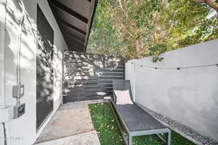 3110 N 37th St, Phoenix, AZ 85018 - Photo 19