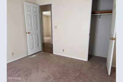23152 W Staghorn Lane, Congress, AZ 85332 - Photo 15