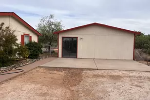 23152 W Staghorn Ln, Congress, AZ 85332 - Photo 23