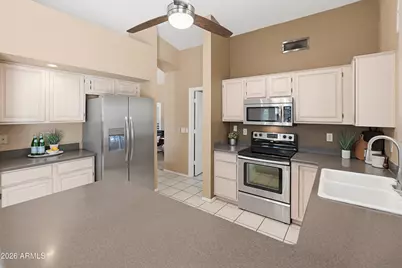 18906 N 88th Drive, Peoria, AZ 85382 - Photo 15