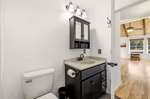 1980 Pine Cone Cir, Overgaard, AZ 85933 - Photo 15