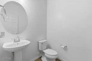 5722 West Odeum Ln, Phoenix, AZ 85043 - Photo 5