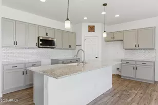 5722 West Odeum Ln, Phoenix, AZ 85043 - Photo 15