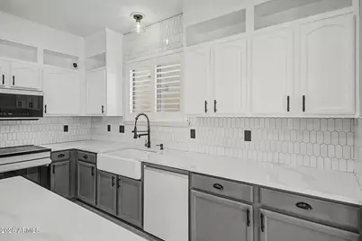 12708 N 148th Drive, Surprise, AZ 85379 - Photo 5