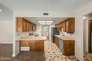618 E Harwell Rd, Gilbert, AZ 85234 - Photo 13