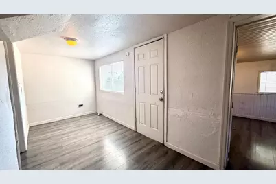 5547 W Gardenia Avenue, Glendale, AZ 85301 - Photo 77