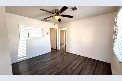 5547 W Gardenia Avenue, Glendale, AZ 85301 - Photo 55