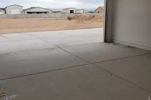 24025 W Beacon Ln, Wittmann, AZ 85361 - Photo 41