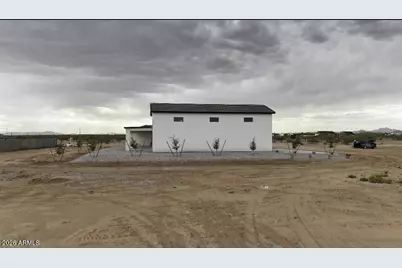 24025 W Beacon Lane, Wittmann, AZ 85361 - Photo 5