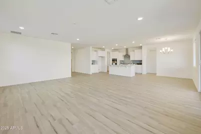 19214 W Missouri Avenue, Litchfield Park, AZ 85340 - Photo 21