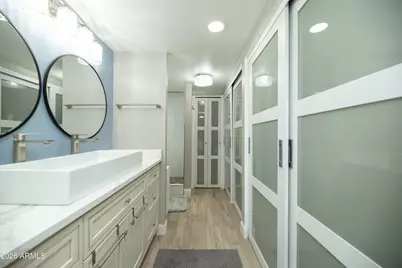 2323 N Central Avenue #1702, Phoenix, AZ 85004 - Photo 27