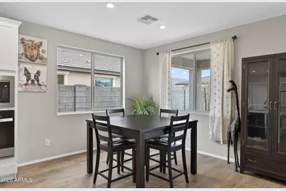 5868 N 193rd Avenue, Litchfield Park, AZ 85340 - Photo 5