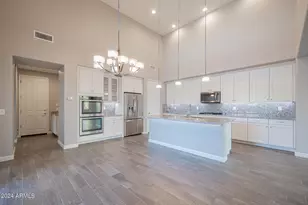 10046 E Bell Rd, Scottsdale, AZ 85260 - Photo 11