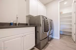 10046 E Bell Rd, Scottsdale, AZ 85260 - Photo 23