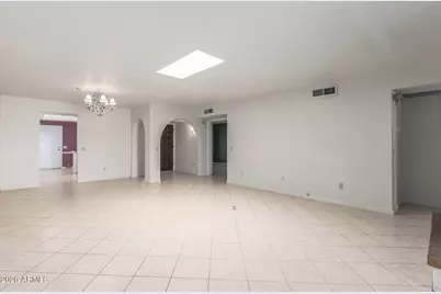 16637 N 30th Avenue, Phoenix, AZ 85053 - Photo 9