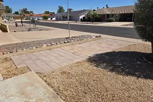 10166 W Cinnebar Ave, Sun City, AZ 85351 - Photo 31