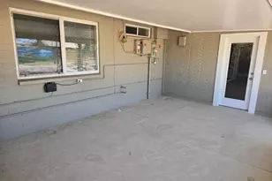 10166 W Cinnebar Ave, Sun City, AZ 85351 - Photo 23