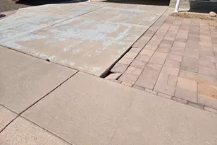 10166 W Cinnebar Ave, Sun City, AZ 85351 - Photo 3