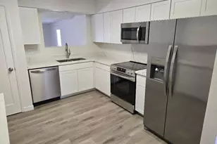 10166 W Cinnebar Ave, Sun City, AZ 85351 - Photo 15