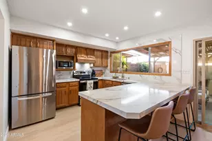 8107 E Vista Dr, Scottsdale, AZ 85250 - Photo 9