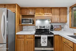 8107 E Vista Dr, Scottsdale, AZ 85250 - Photo 11