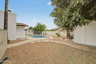 2801 E Angela Dr, Phoenix, AZ 85032 - Photo 39